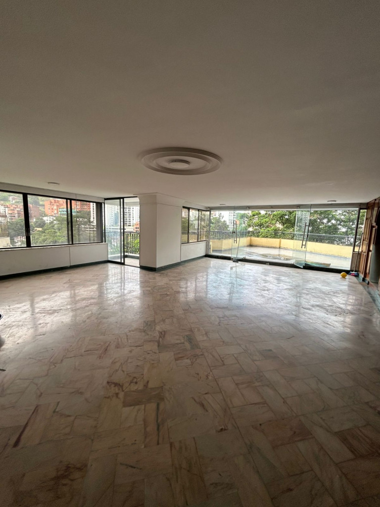 Apartamento En Arriendo - La Alborada, Cali