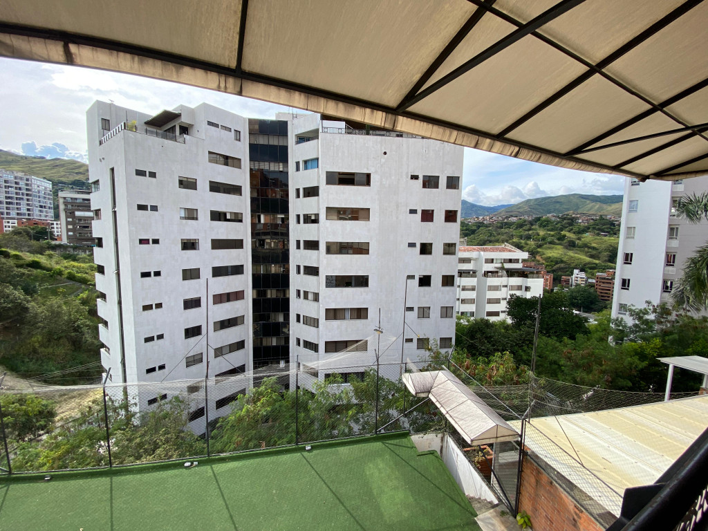 Casa En Venta - Santa Teresita, Cali