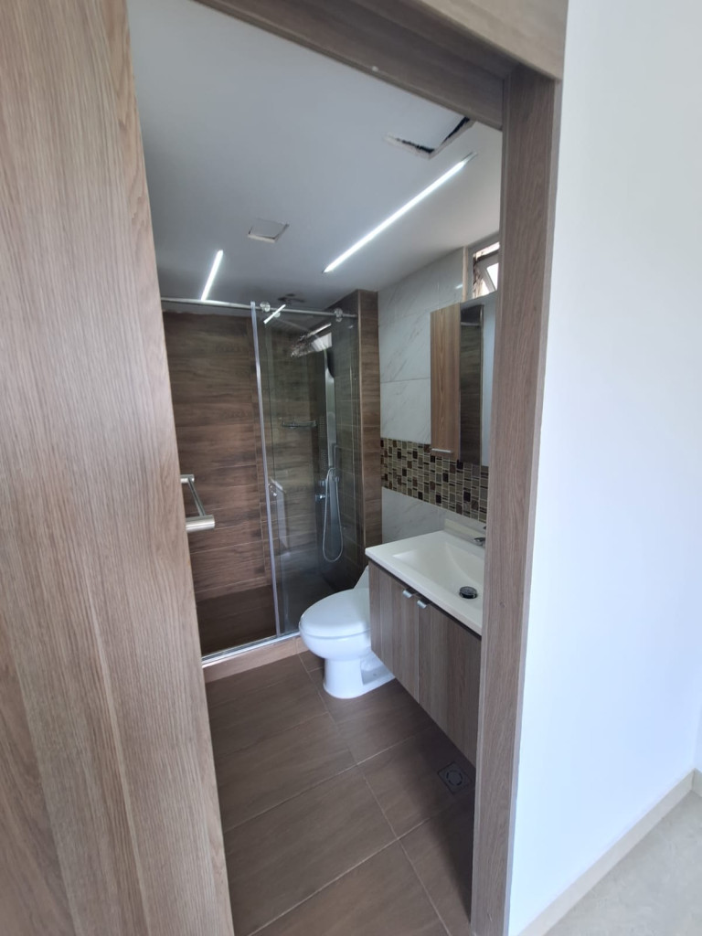 Apartamento En Arriendo - Valle Del Lili, Cali