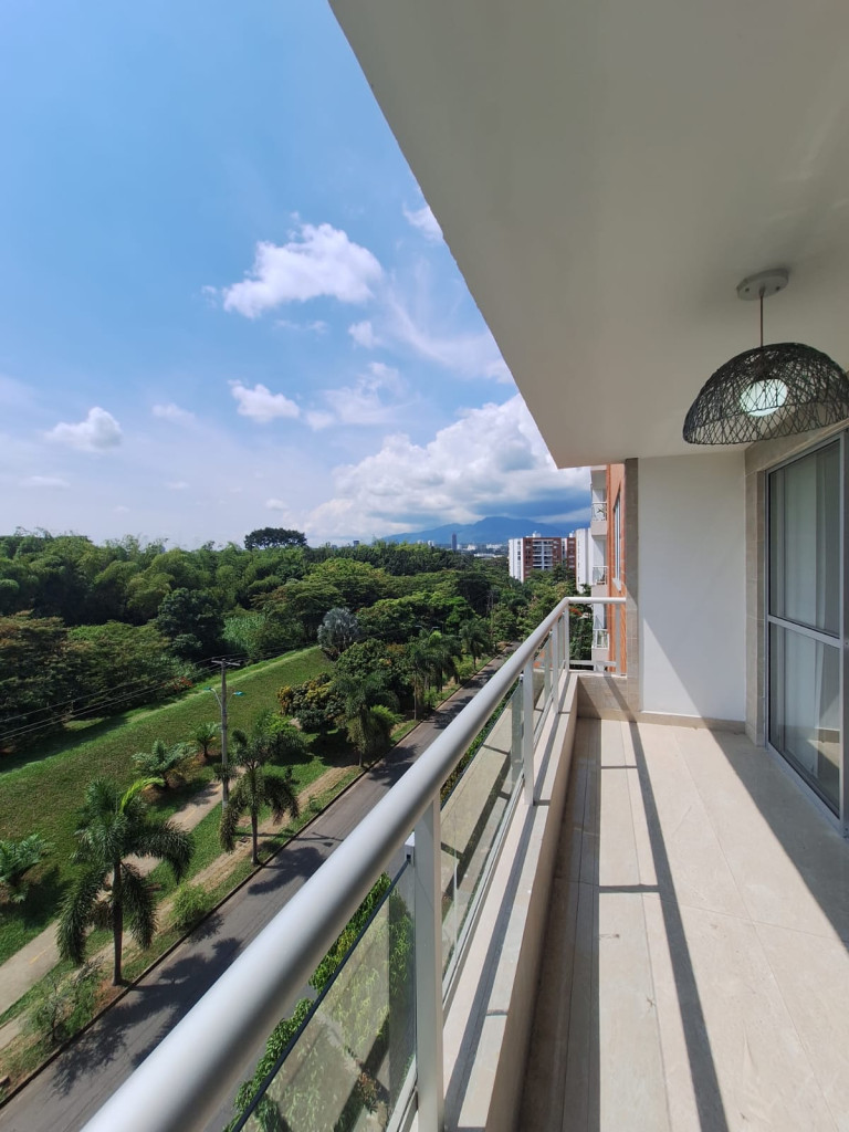 Apartamento En Arriendo - Valle Del Lili, Cali