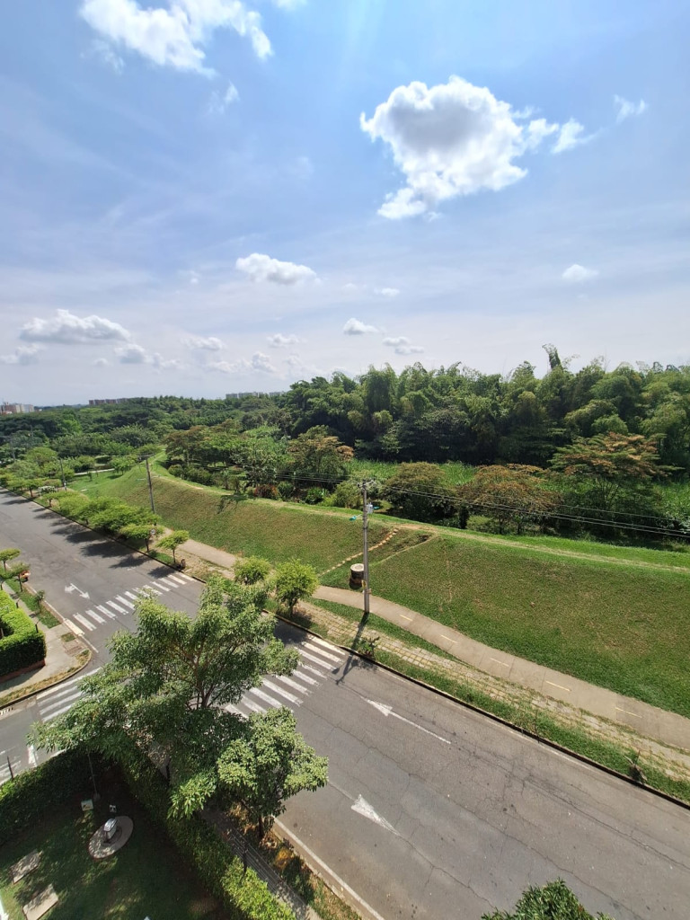 Apartamento En Arriendo - Valle Del Lili, Cali