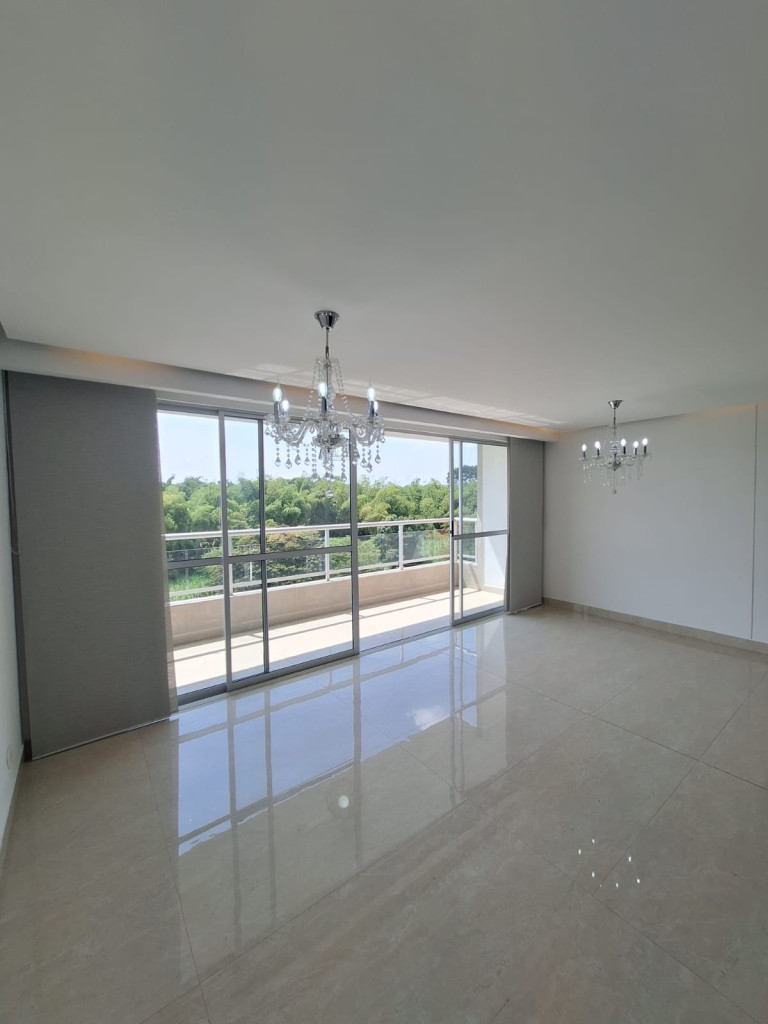 Apartamento En Arriendo - Valle Del Lili, Cali