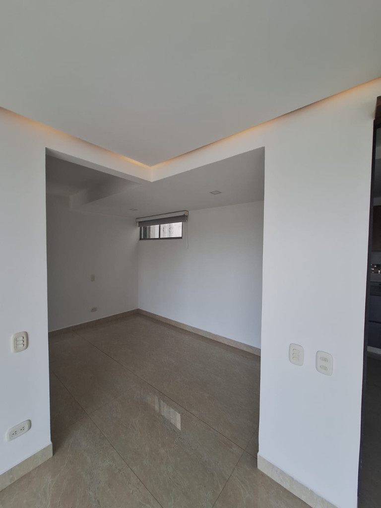Apartamento En Arriendo - Valle Del Lili, Cali