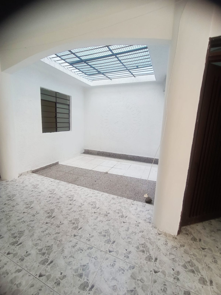 Casa En Venta - La Base, Cali