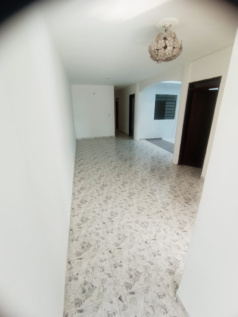 Casa En Venta - La Base, Cali