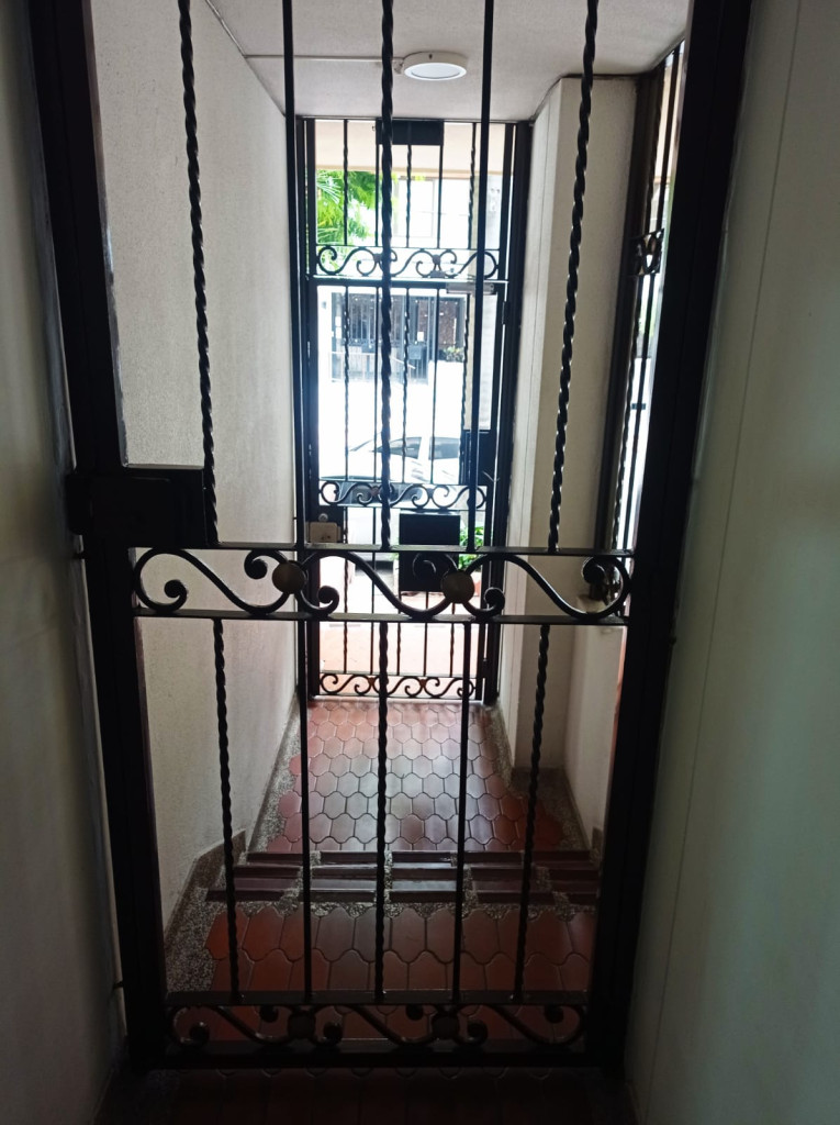 Apartamento En Venta - Centenario, Cali