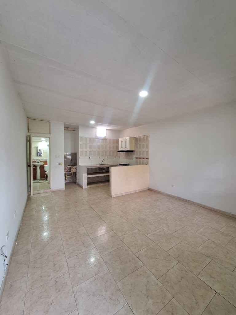 Apartaestudio En Arriendo - Las Delicias, Cali