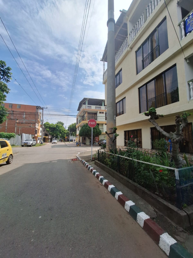 Apartaestudio En Arriendo - Las Delicias, Cali