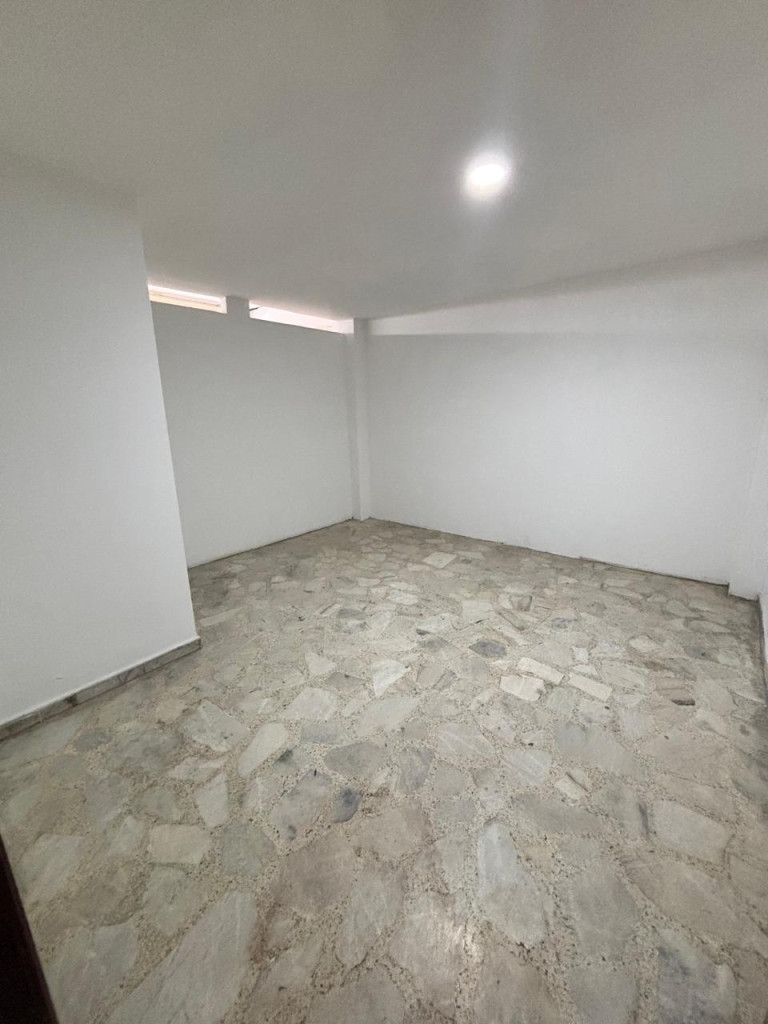 Bodega En Arriendo - Vipasa, Cali