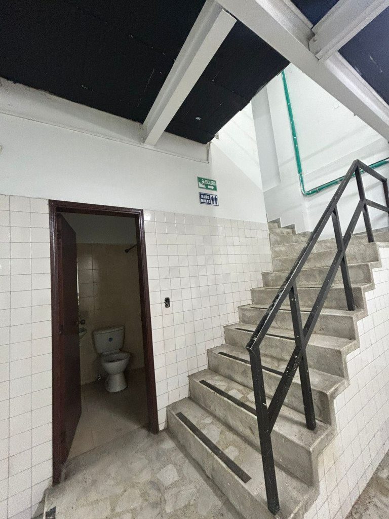 Bodega En Arriendo - Vipasa, Cali