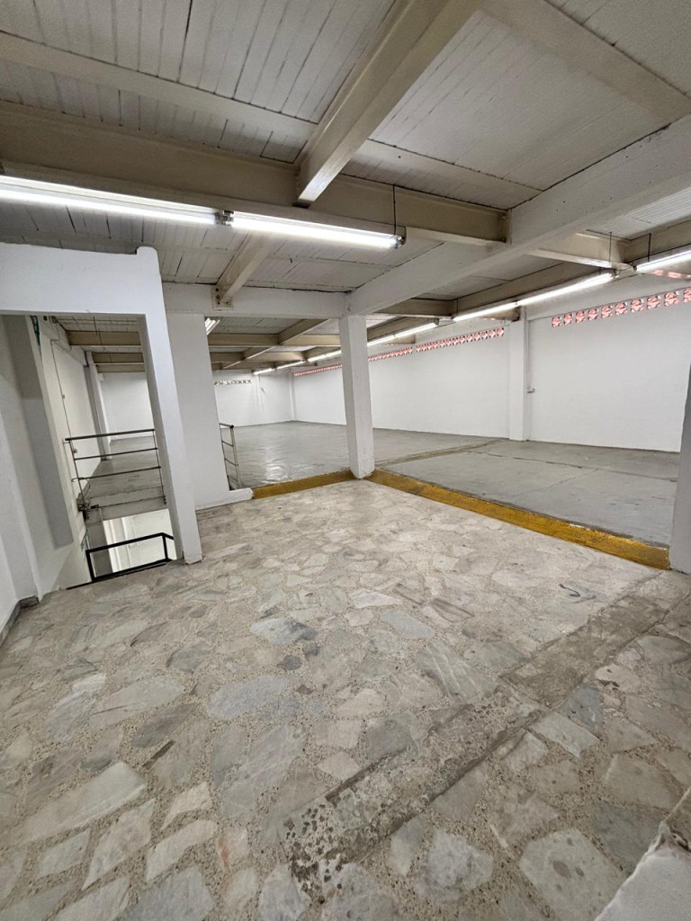 Bodega En Arriendo - Vipasa, Cali