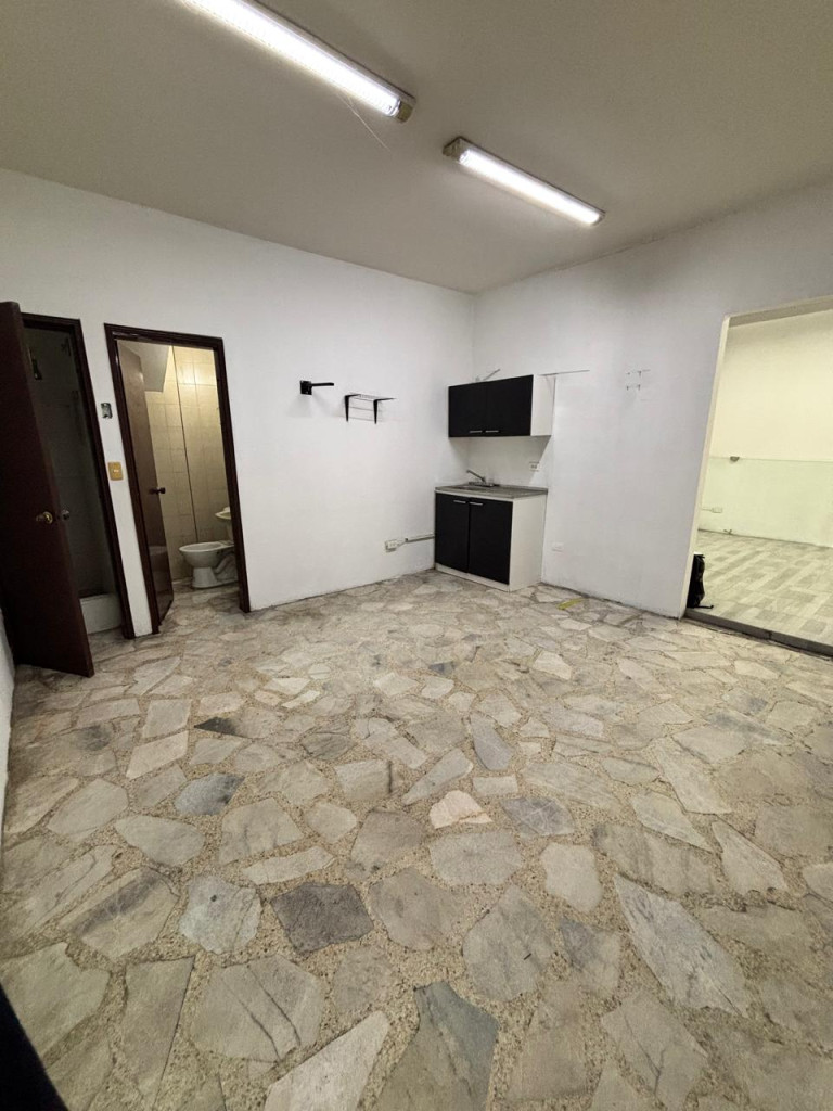 Bodega En Arriendo - Vipasa, Cali