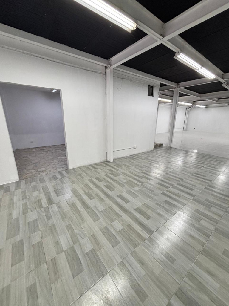 Bodega En Arriendo - Vipasa, Cali