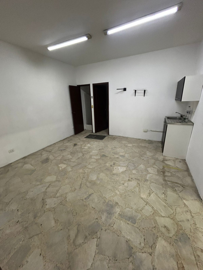 Bodega En Arriendo - Vipasa, Cali