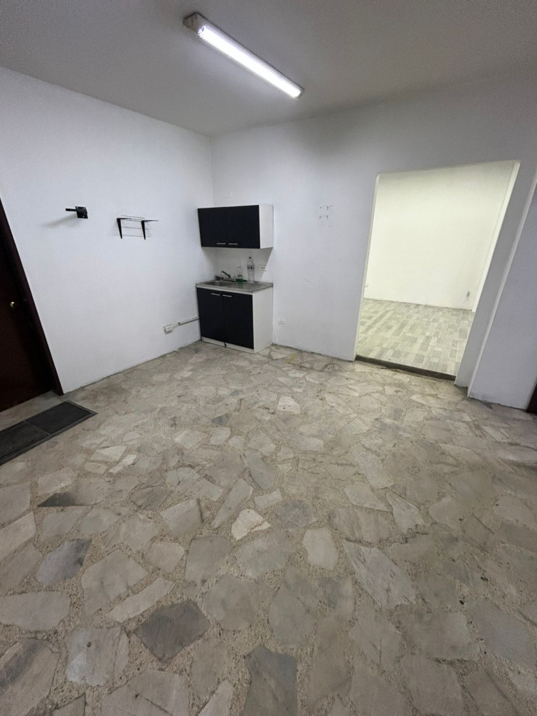 Bodega En Arriendo - Vipasa, Cali