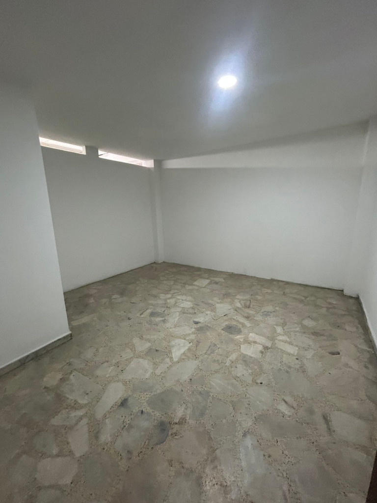 Bodega En Arriendo - Vipasa, Cali