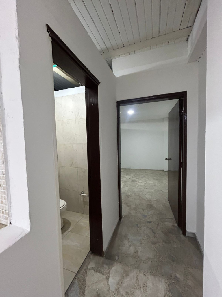 Bodega En Arriendo - Vipasa, Cali