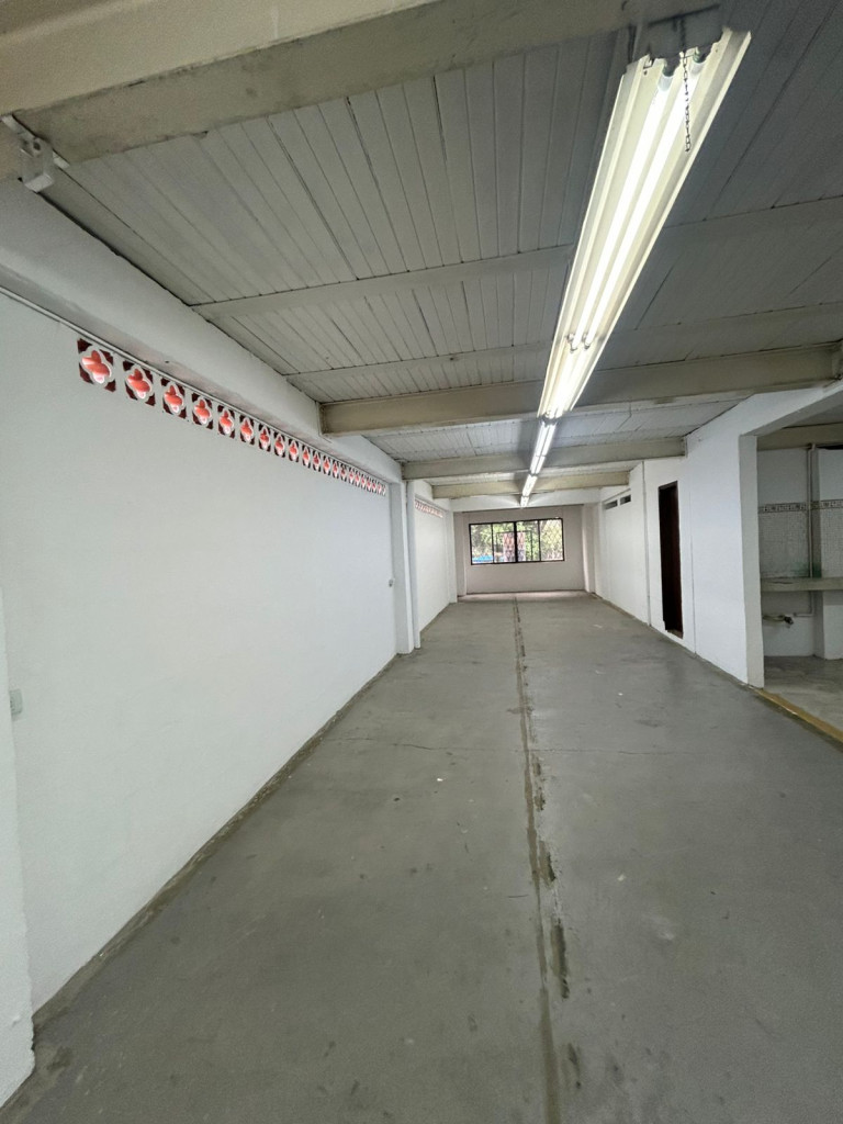 Bodega En Arriendo - Vipasa, Cali