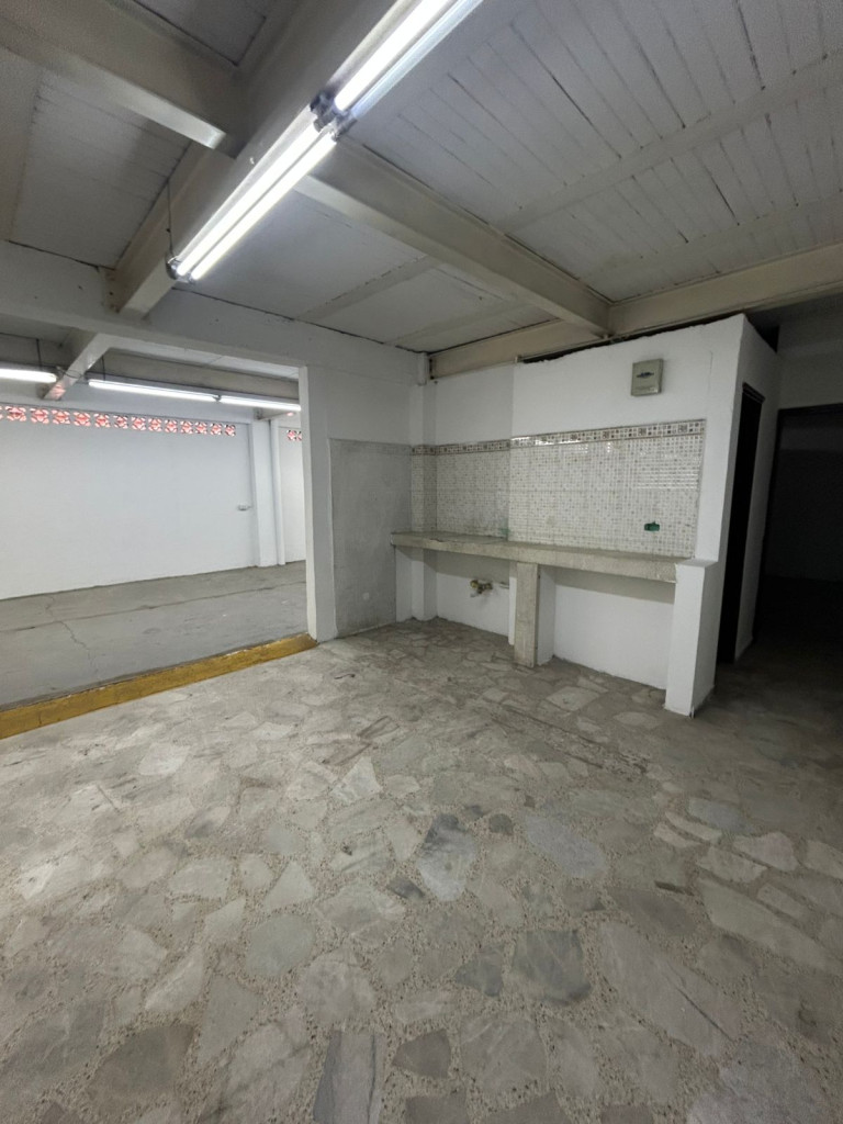 Bodega En Arriendo - Vipasa, Cali