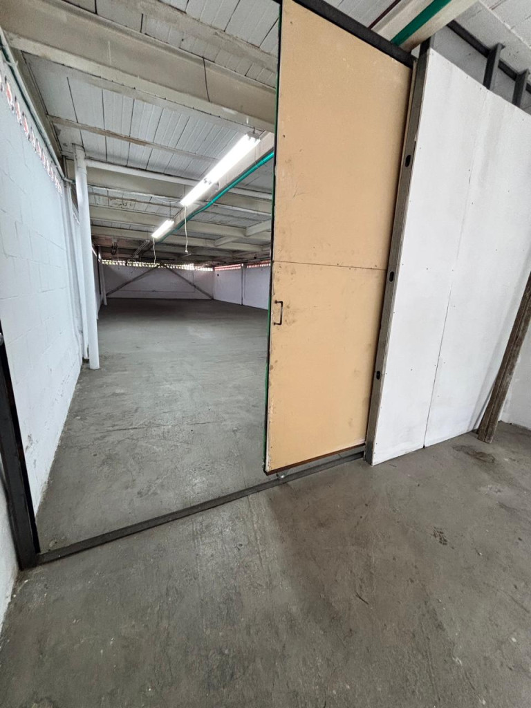 Bodega En Arriendo - Vipasa, Cali