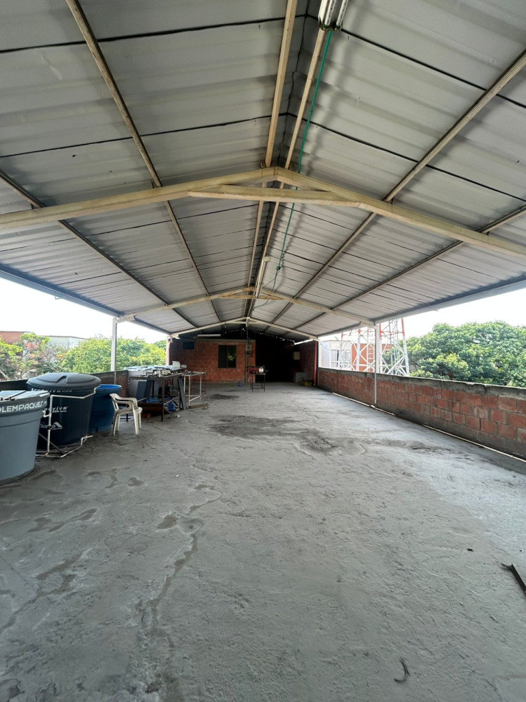 Bodega En Arriendo - Vipasa, Cali