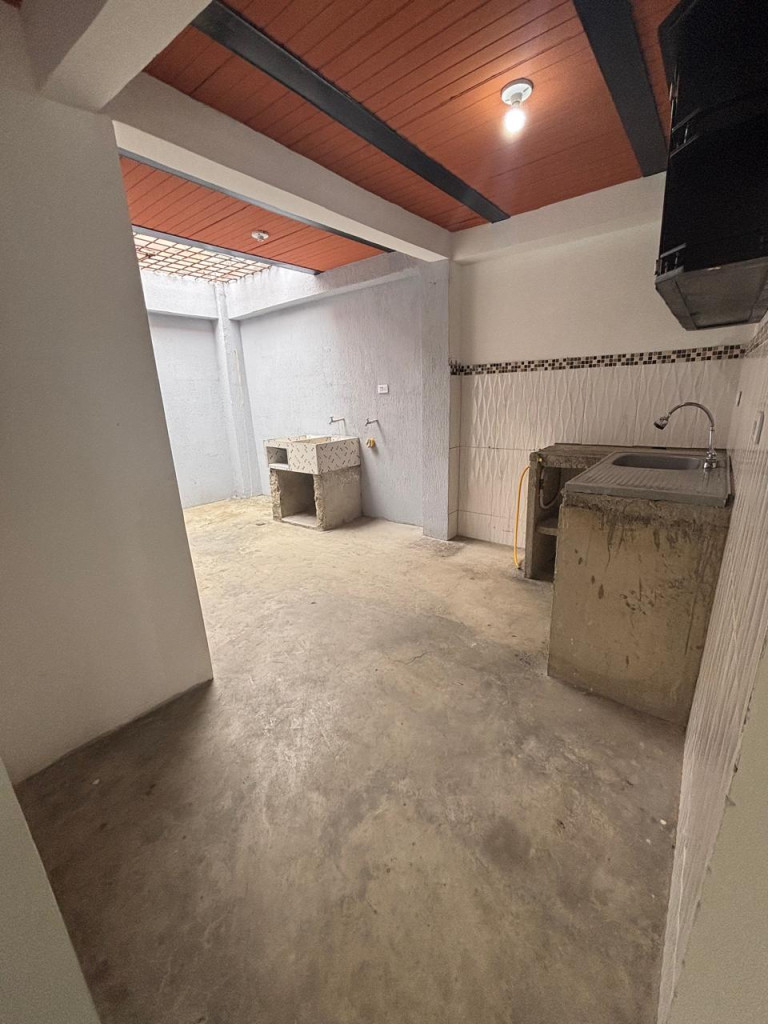 Casa En Arriendo - Samanes E Los Angeles, Candelaria