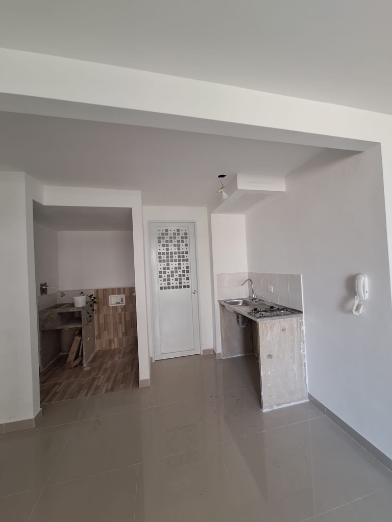 Apartamento En Arriendo - Ciudad Del Valle, Candelaria