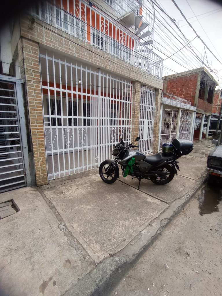 Apartamento En Arriendo - El Rodeo, Cali