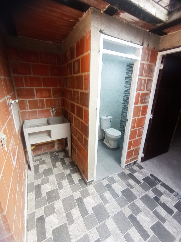 Casa En Arriendo - Manzanares, Candelaria