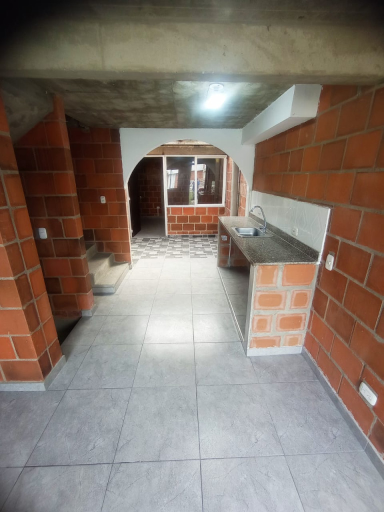 Casa En Arriendo - Manzanares, Candelaria