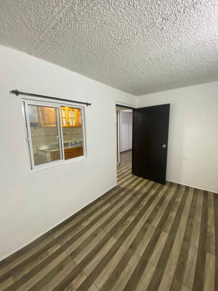 Apartamento En Arriendo - Poblado Campestre, Candelaria