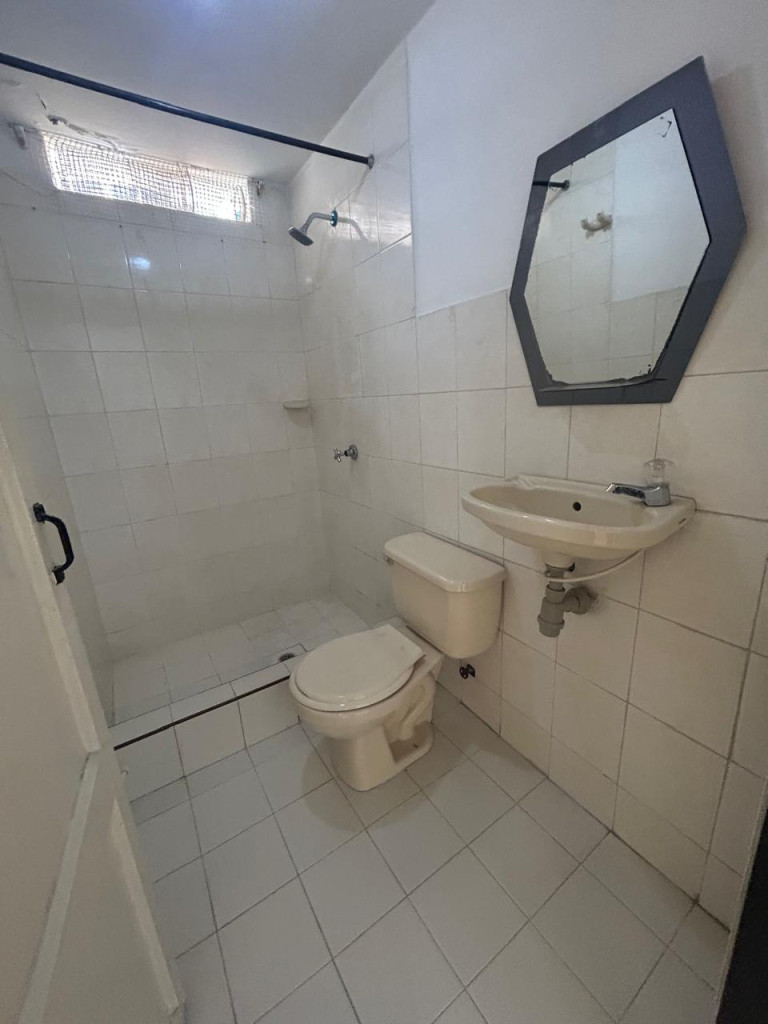 Apartaestudio En Arriendo - Miraflores, Cali