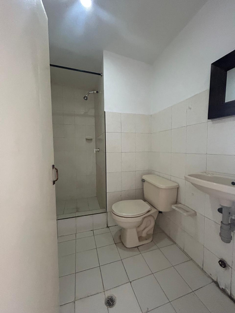 Apartaestudio En Arriendo - Miraflores, Cali