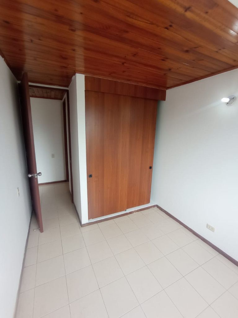 Apartamento En Venta - El Limonar, Cali
