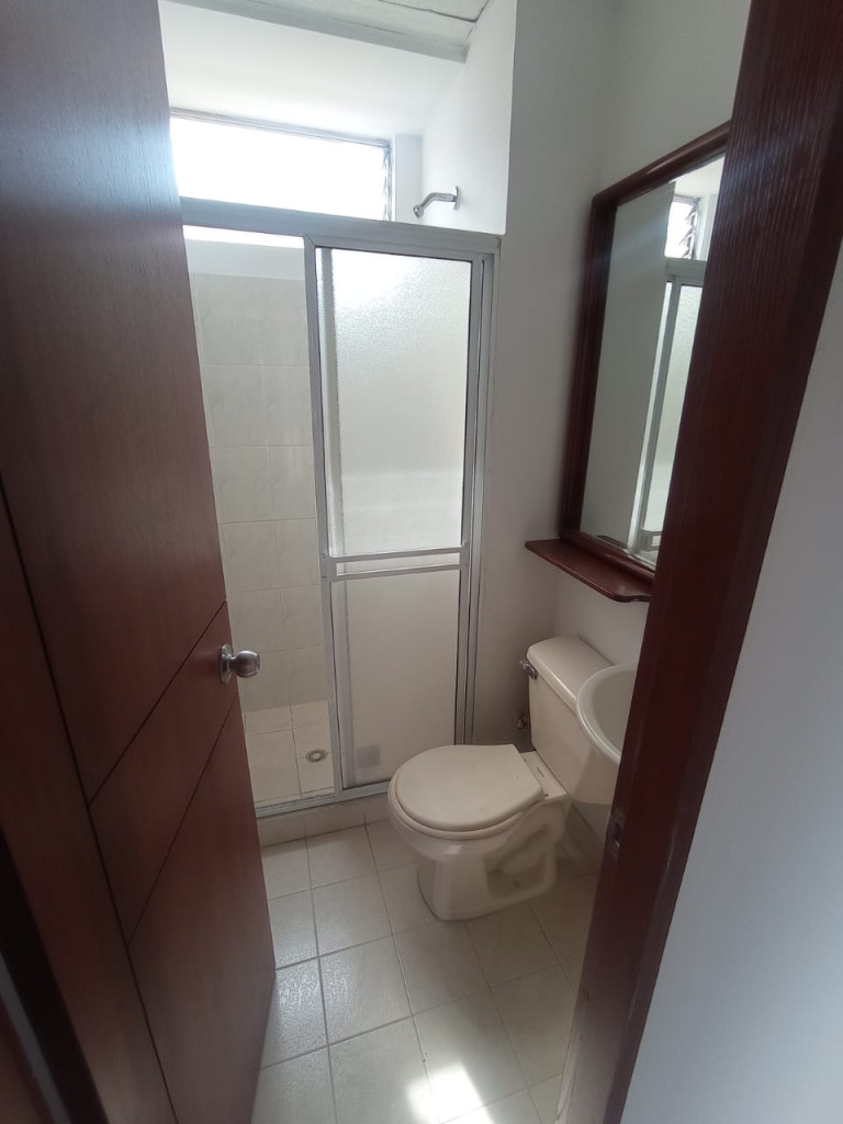 Apartamento En Venta - El Limonar, Cali
