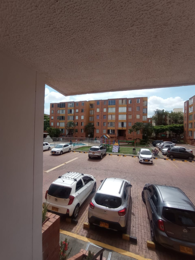 Apartamento En Venta - El Limonar, Cali