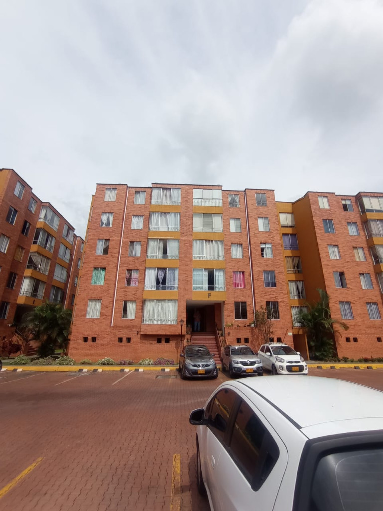 Apartamento En Venta - El Limonar, Cali