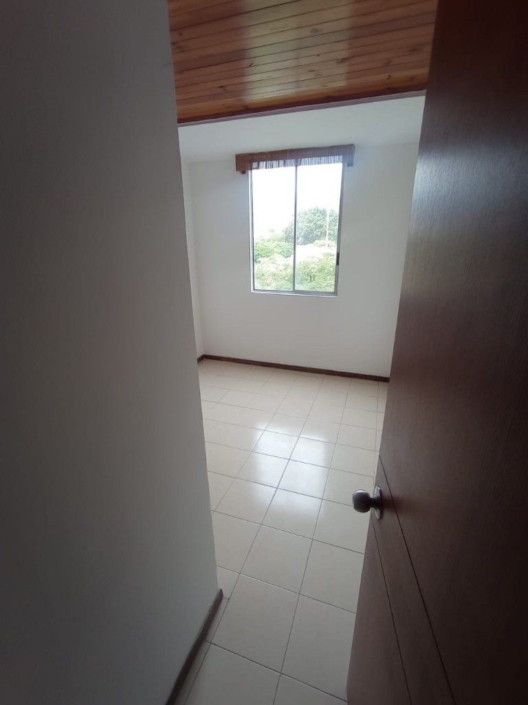 Apartamento En Venta - El Limonar, Cali