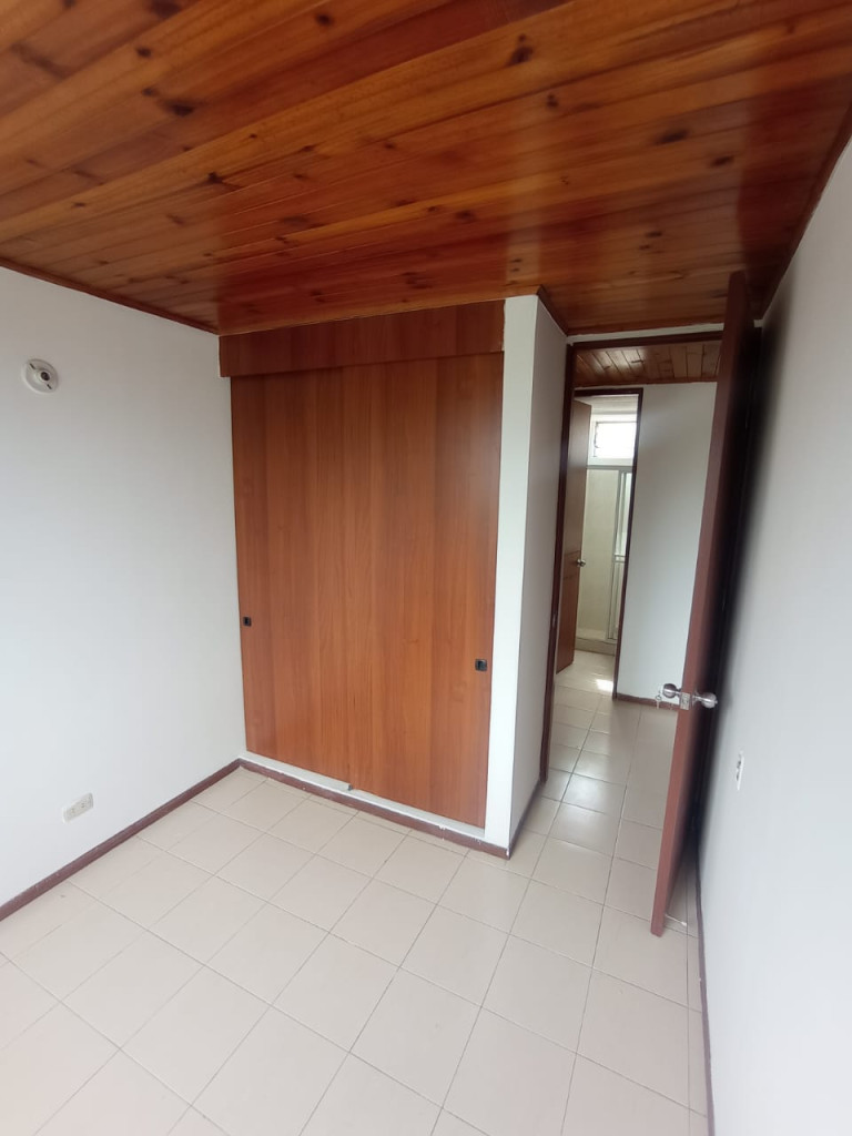 Apartamento En Venta - El Limonar, Cali