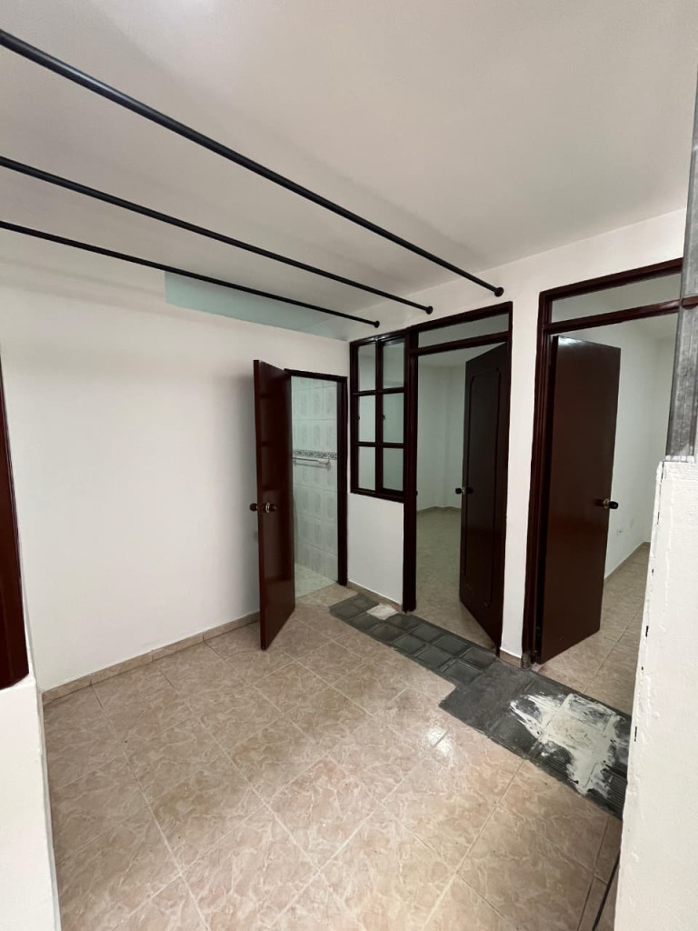 Apartamento En Arriendo - Urbanización La Base, Cali