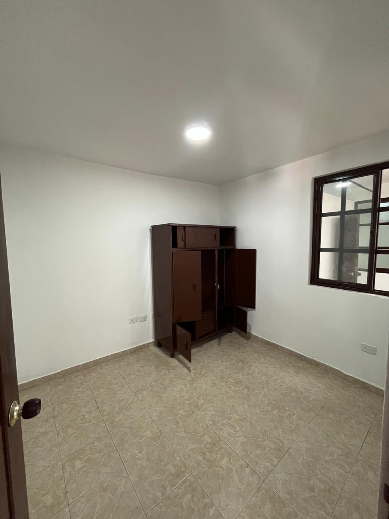 Apartamento En Arriendo - Urbanización La Base, Cali