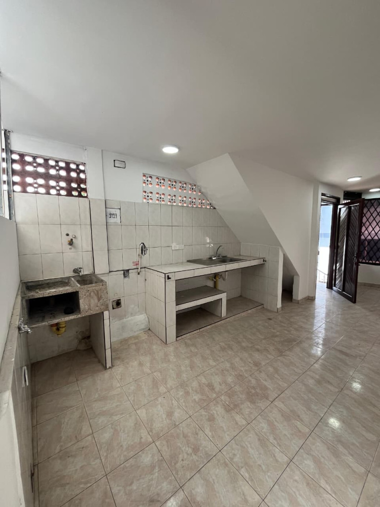 Apartamento En Arriendo - Urbanización La Base, Cali