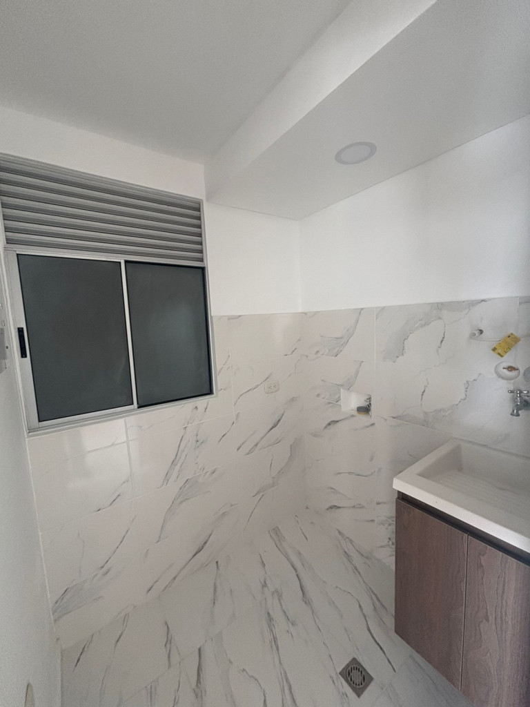 Apartamento En Venta - Ciudad Guabinas, Yumbo
