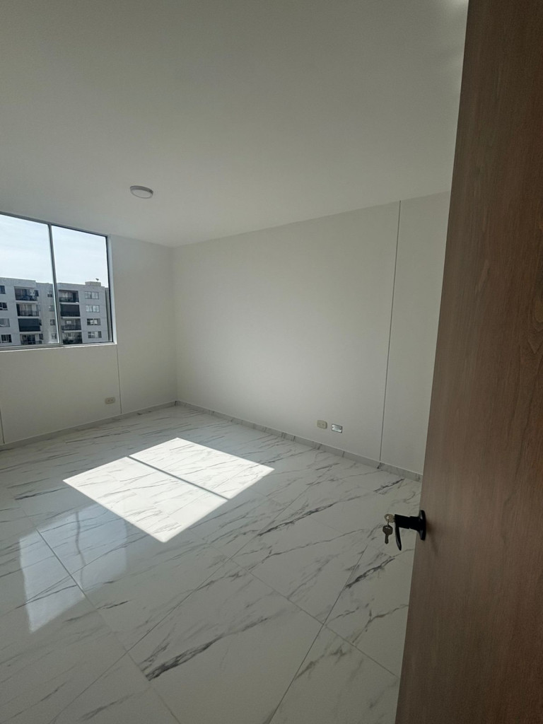 Apartamento En Venta - Ciudad Guabinas, Yumbo