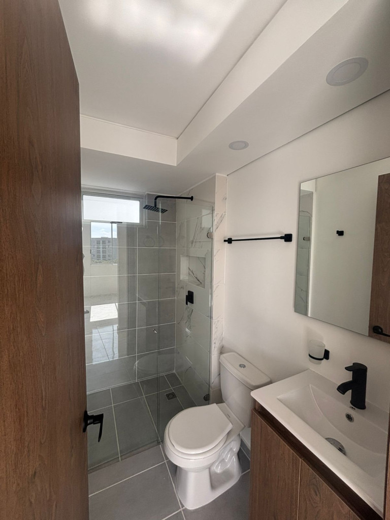 Apartamento En Venta - Ciudad Guabinas, Yumbo