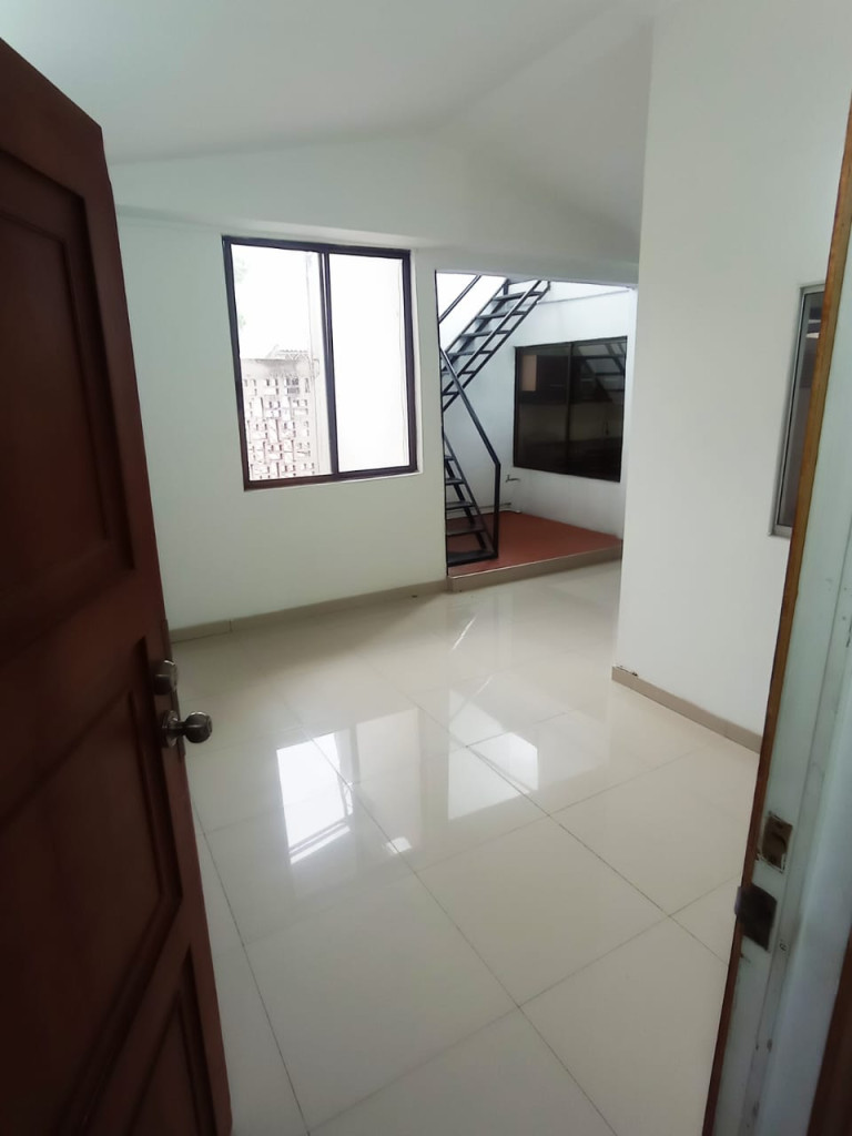 Edificio En Venta - San Vicente, Cali