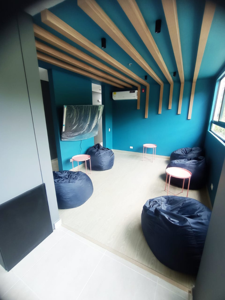 Apartaestudio En Venta - La Campiña, Cali
