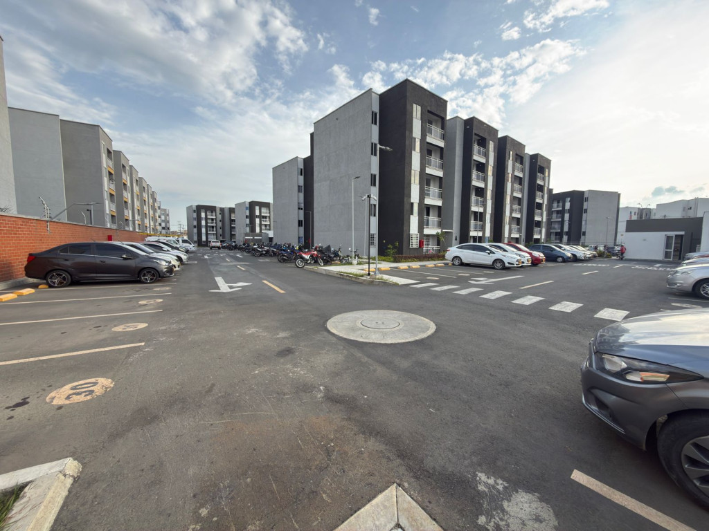 Apartamento En Arriendo - Ciudad Del Valle, Candelaria