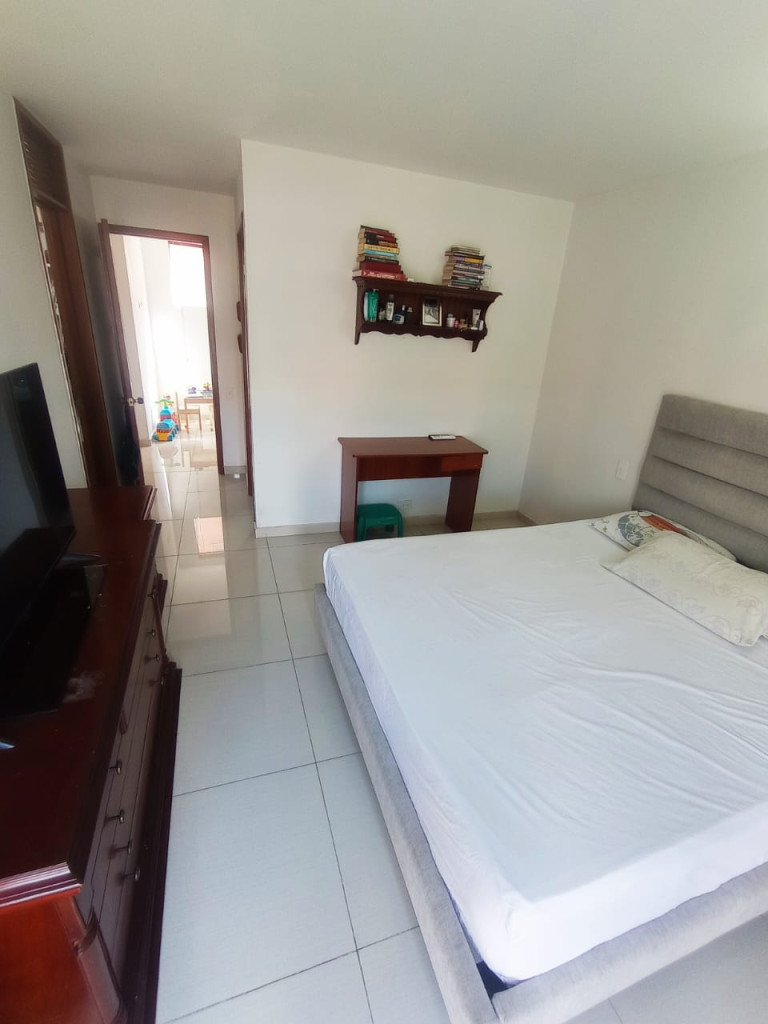 Apartamento En Venta - Ciudad Jardín, Cali