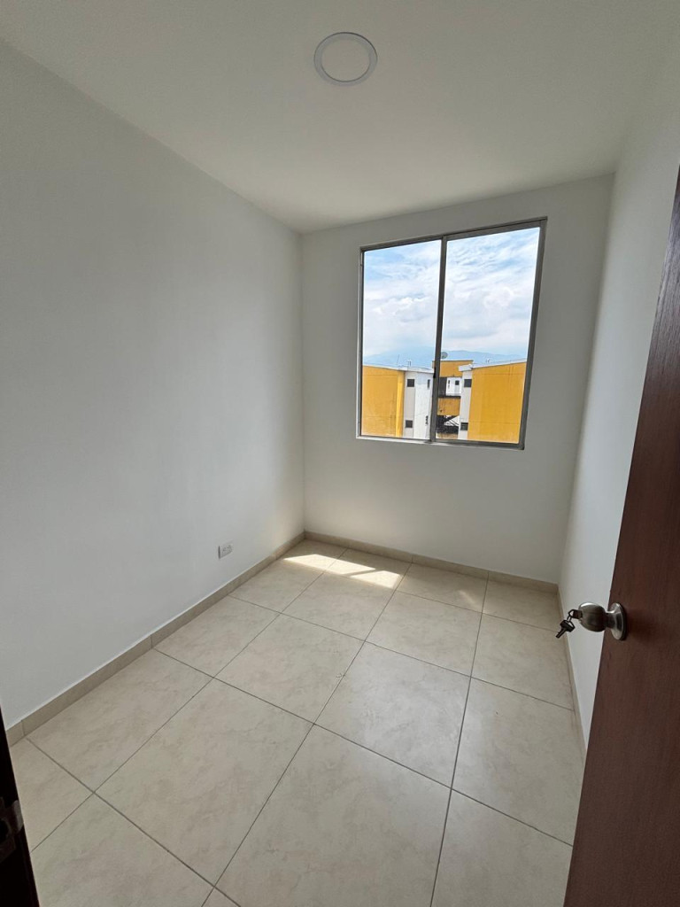 Apartamento En Arriendo - Las Vegas De Comfandi, Cali
